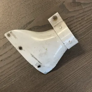 Cessna 172 LH Main Gear Cover Plate P/N 0541191-1